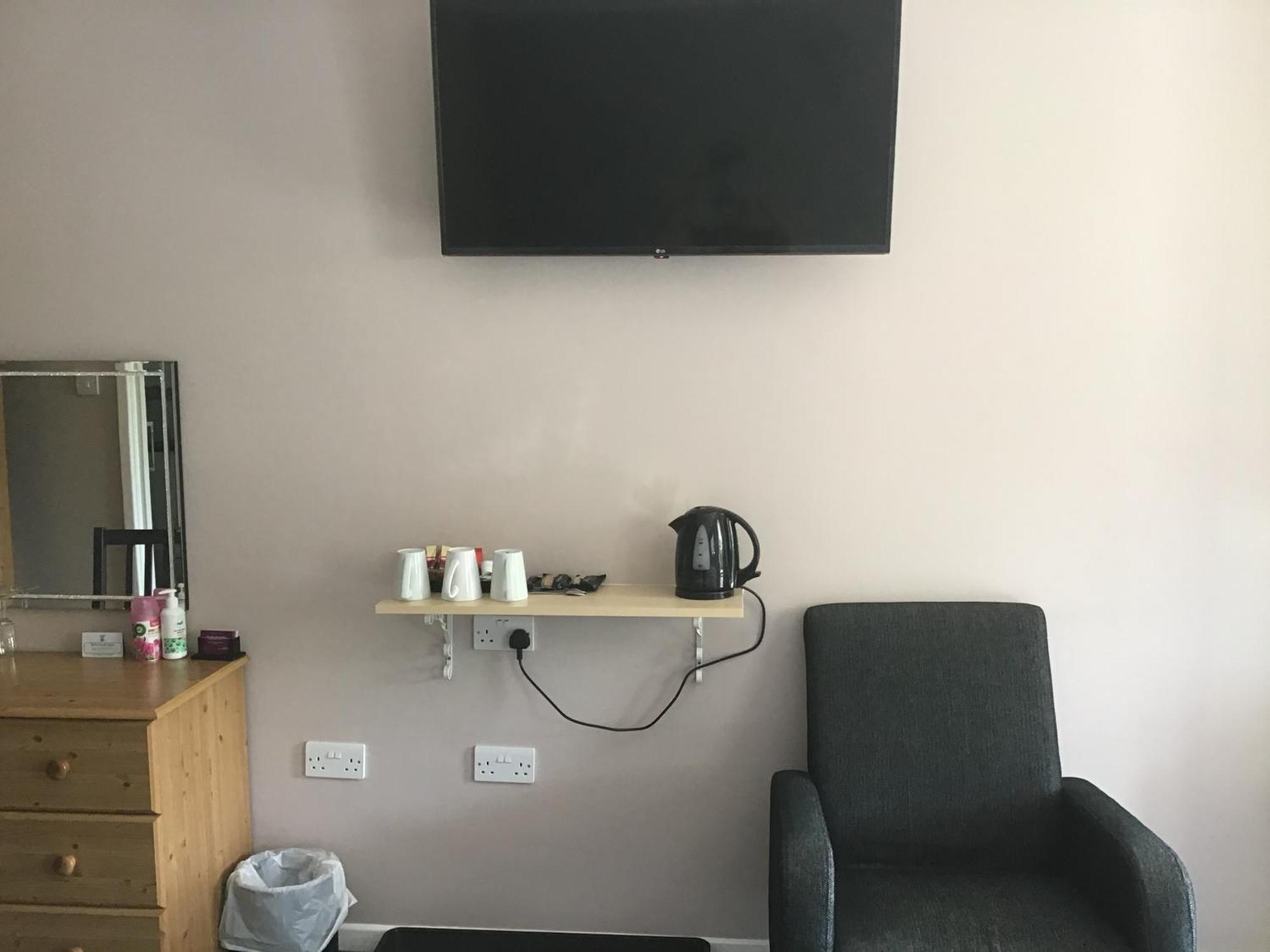 The New Inn Motel York Room photo